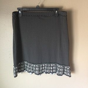 MAX edition skirt size Large